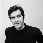 Professeur particulier de la langue russe. Publié son recueil de poèmes dans la maison d’édition russe